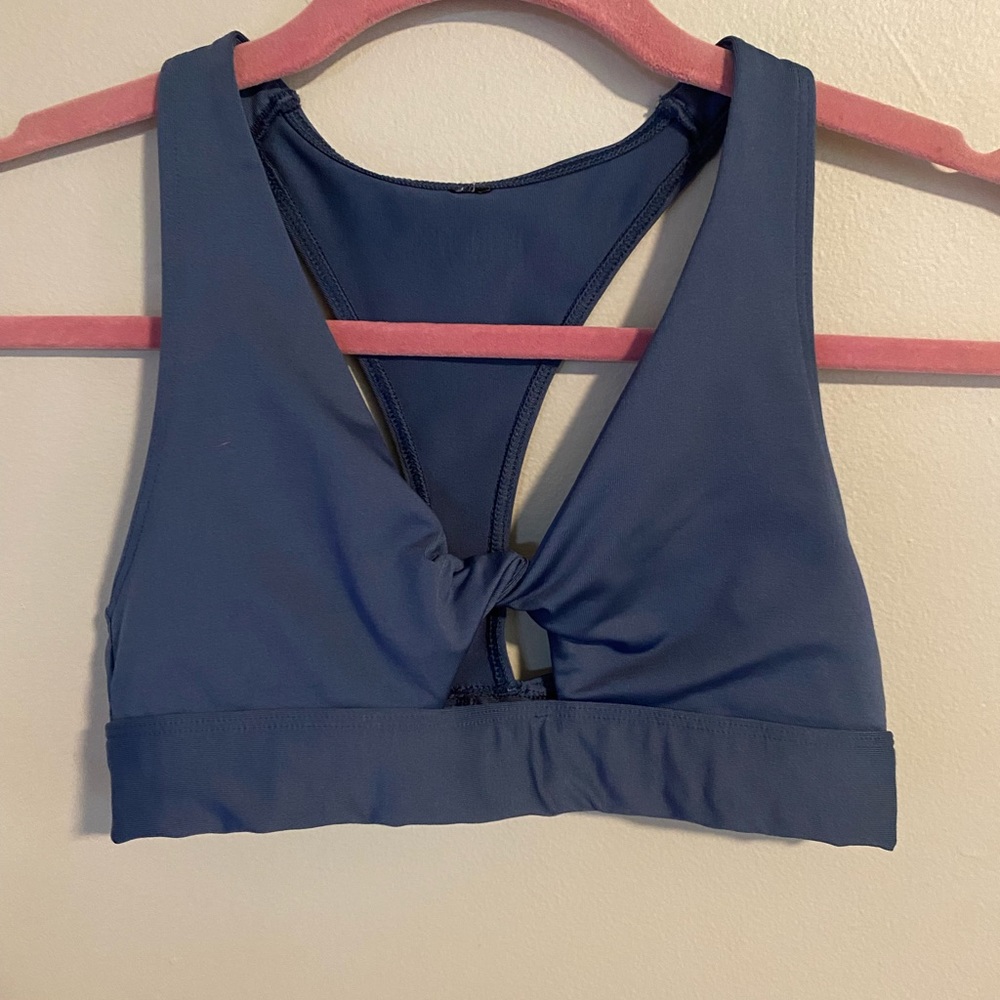 Victoria secret pink sports bra size small